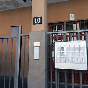 https://cara-revello.it-lombardy.com